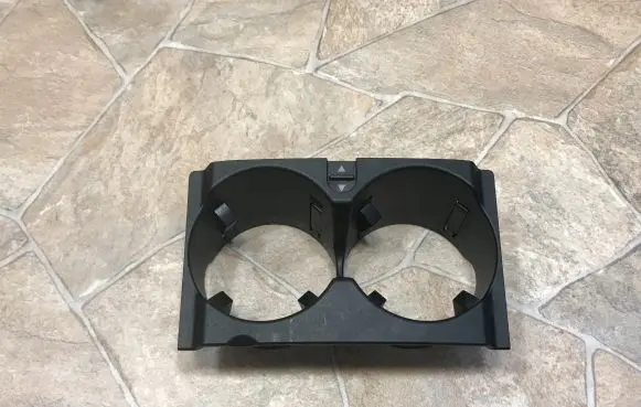 Mercedes-Benz E W212 Cup holder A2126800110