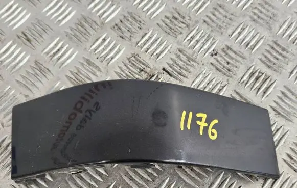 Ford Galaxy Rear/tail light trim molding 7M5807872
