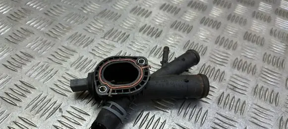 Thermostat/thermostat housing