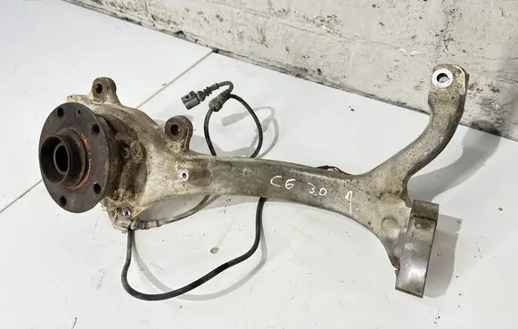 Audi A6 S6 C6 4F Front wheel hub spindle knuckle 0200PAT8