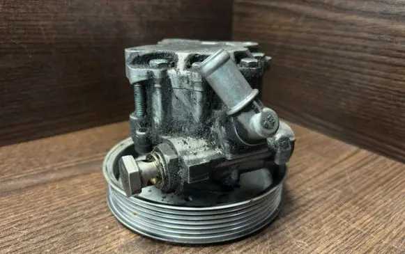 Audi A6 S6 C5 4B Power steering pump 8D0145177D 8D0145177