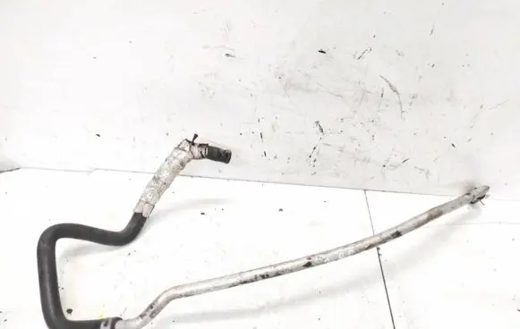 Toyota Land Cruiser (J120) Engine coolant pipe/hose