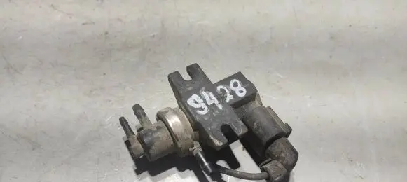 Volkswagen PASSAT B5.5 Turbo solenoid valve 1J0906627 72290320