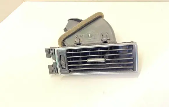 Audi A6 S6 C6 4F Dashboard side air vent grill/cover trim 4F1820902D