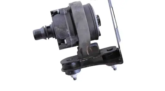BMW X3 F25 Electric auxiliary coolant/water pump 7643949