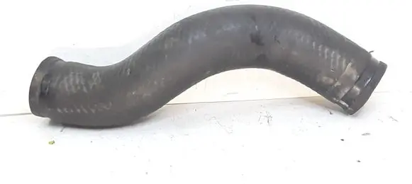 Toyota Avensis Verso Intercooler hose/pipe