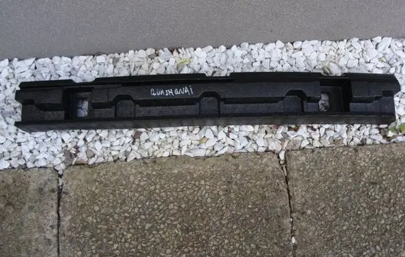 Nissan Qashqai Rear bumper foam support bar 85090HV00A