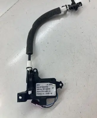 BMW 3 E90 E91 Curtain motor 8972002400