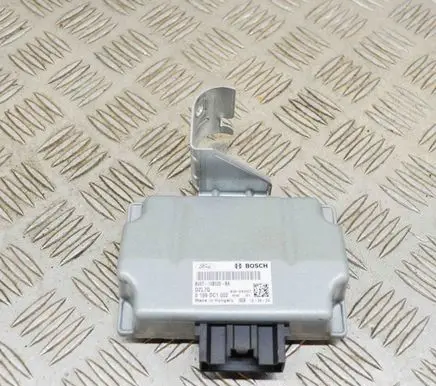 Ford Focus Voltage converter/converter module BV6T14B526BA 0199DC1002