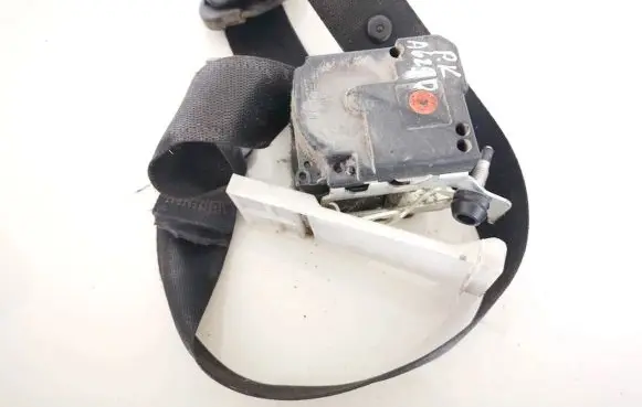 Opel Astra G Front seatbelt 90560636