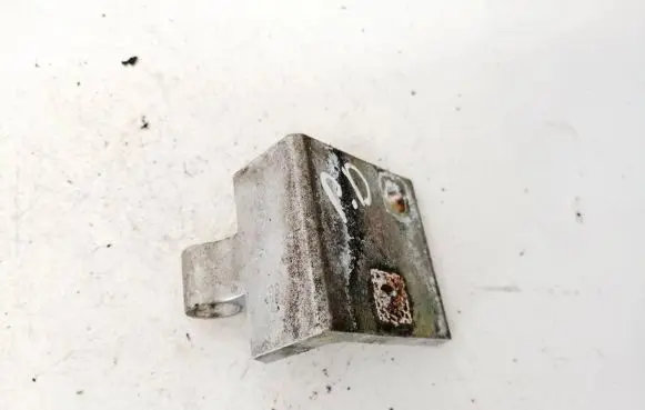 Peugeot 406 Front door upper hinge