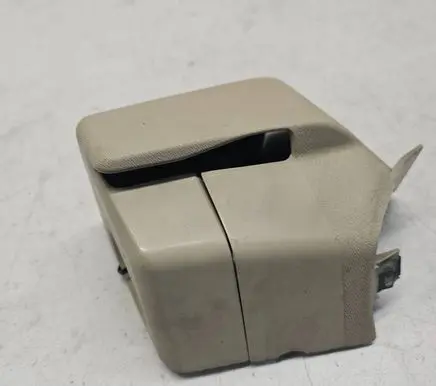 Volvo V70 Seat belt trim ETRBA