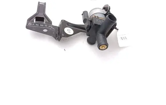Mercedes-Benz GLE (W166 - C292) Webasto circulation pump for autonomous heater A0005062864 67748C 1147412163