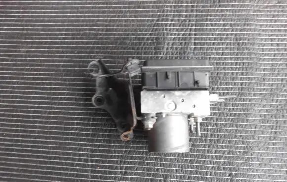 Toyota Verso ABS control unit/module 0265950824