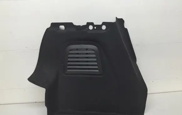 Trunk/boot lower side trim panel