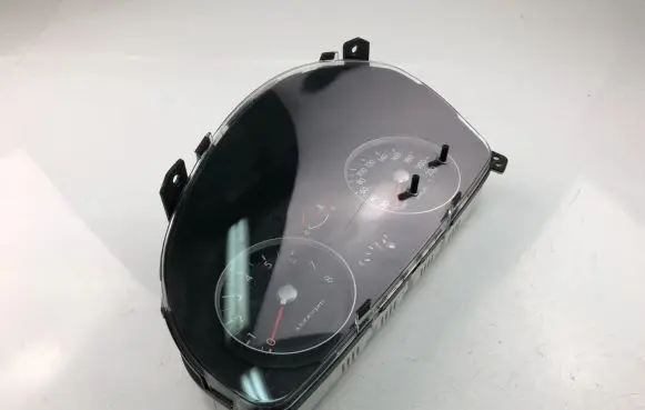 Speedometer (instrument cluster)