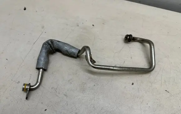 Audi A8 S8 D4 4H Engine coolant pipe/hose 079145909F