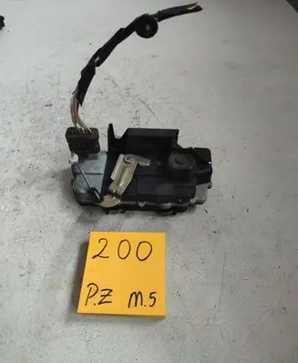 Citroen Xsara Picasso Rear door lock 3543324