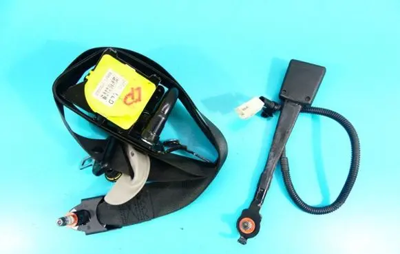 KIA Ceed Front seatbelt 88810-J7000 IMPRK1246650