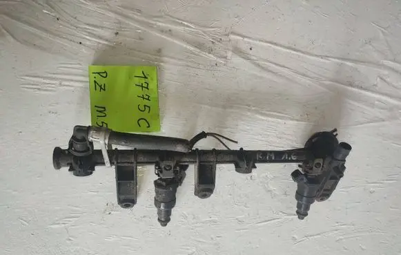 Renault Megane I Fuel main line pipe 897894646