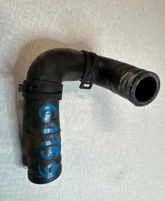 Porsche Cayenne (92A) Engine coolant pipe/hose 7p5121073c