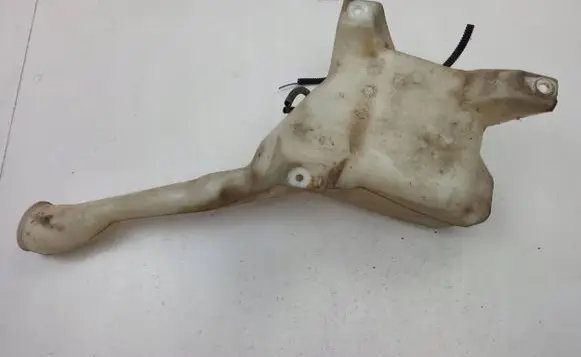 Honda Civic Windshield washer fluid reservoir/tank