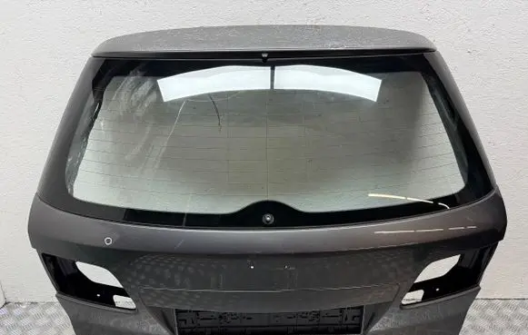 Tailgate/trunk/boot lid