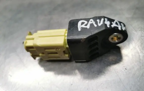 Toyota RAV 4 (XA30) Airbag deployment crash/impact sensor 8983133020