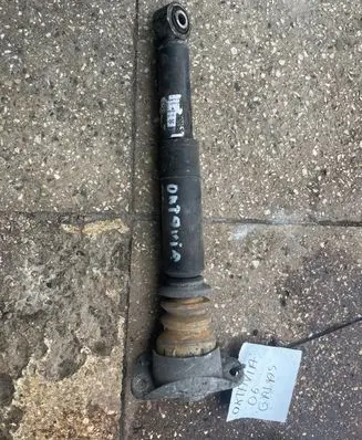 Skoda Octavia Mk2 (1Z) Rear shock absorber/damper
