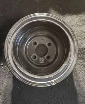 Volkswagen Crafter Crankshaft pulley 04L105243