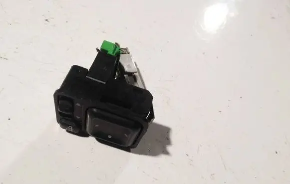 Opel Frontera B Wing mirror switch