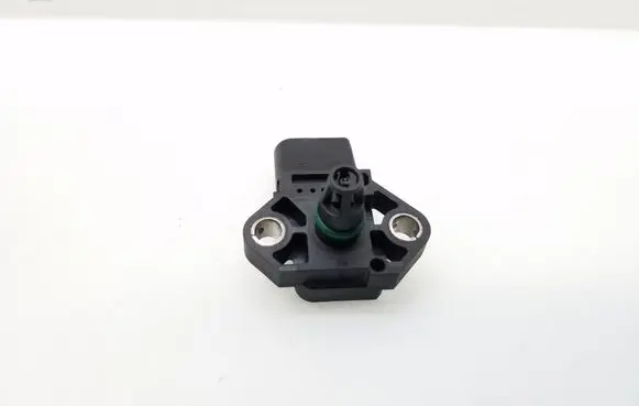 Volkswagen Golf V Air pressure sensor 0281002401 038906051C
