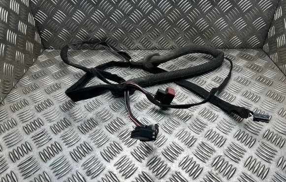 Opel Vivaro Loading door wiring loom 93853142