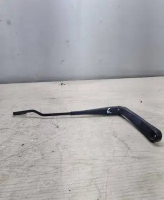 Mercedes-Benz C W204 Front wiper blade arm A2038200544