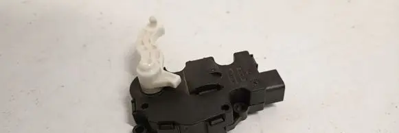 Jaguar XE Air flap motor/actuator 410475520 EFB497 31082015