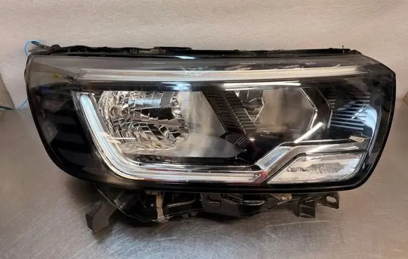 Renault Kangoo III Headlight/headlamp 