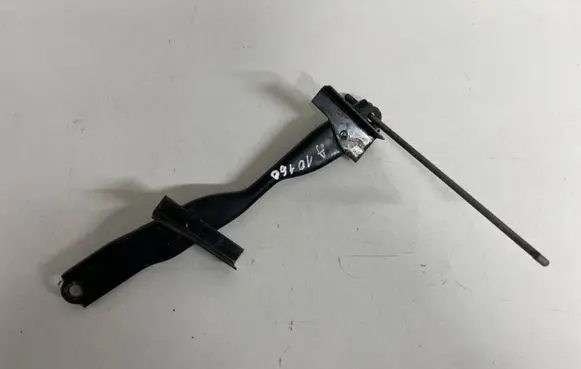 Battery bracket