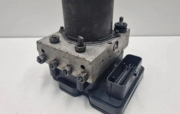 Mercedes-Benz Sprinter W906 ABS Pump A9069008803 9069008803
