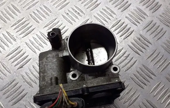Toyota Auris 150 Throttle valve position sensor 22030-37010