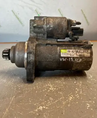 Volkswagen Golf V Starter motor 02M911023N D7GS10 0607050633JC