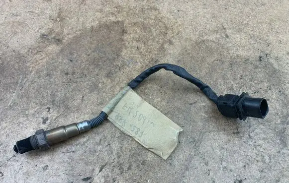 BMW 5 F10 F11 Lambda probe sensor 13627791600 7791600 13627796778