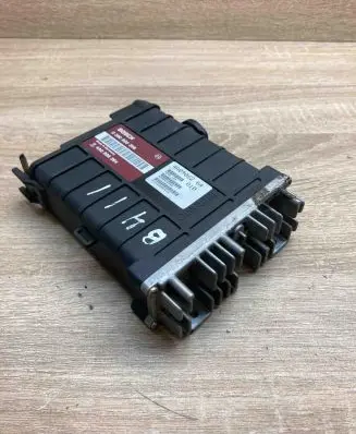 Audi A6 S6 C4 4A Engine control unit/module ECU 4A0906264 0280800398