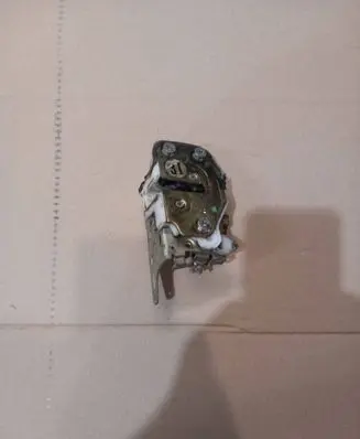 Honda Civic Front door lock 3F22lh