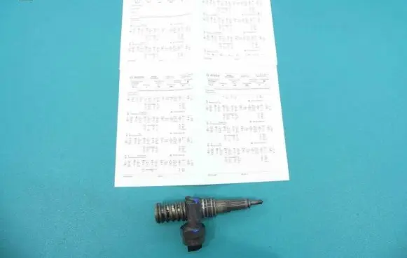 Volkswagen Golf IV Fuel injector 0414720007 IMPRK1213408