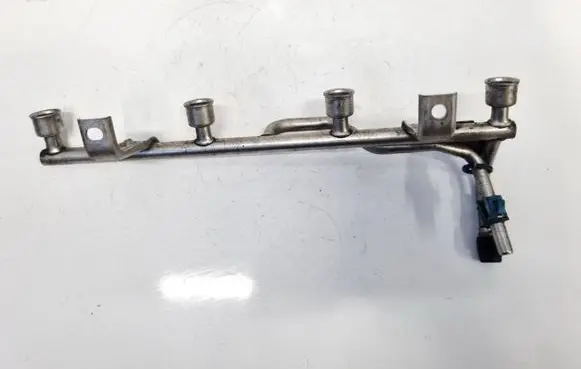 Opel Astra G Fuel main line pipe