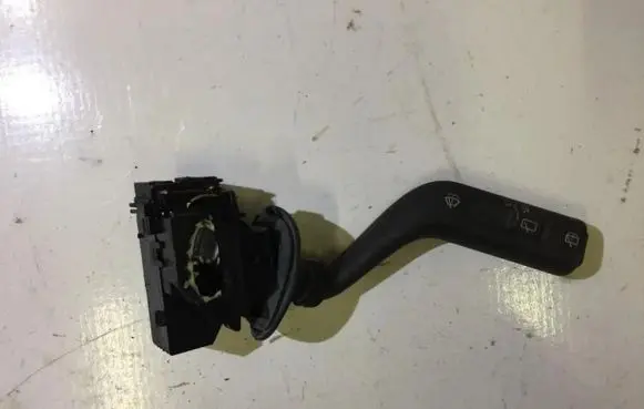 Volvo S40, V40 Wiper control stalk