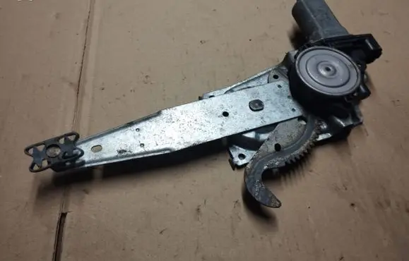 Ford Taurus Rear door window regulator with motor F8DB5423395AA