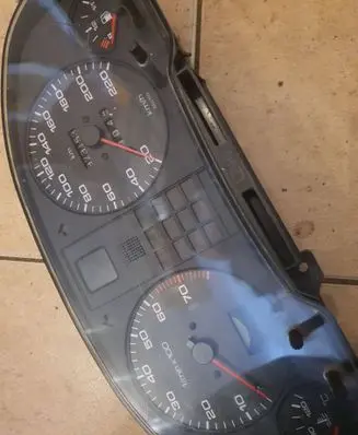 Audi 80 90 S2 B4 Speedometer (instrument cluster) 500201017001 893919067AP