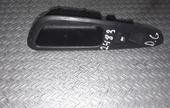 Peugeot 308 Electric window control switch