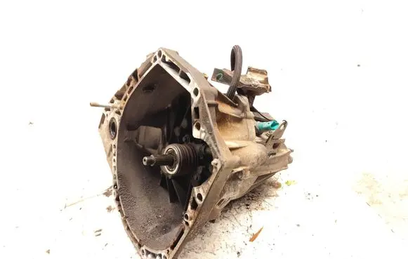 Renault Megane III Manual 6 speed gearbox 320108901R TL4